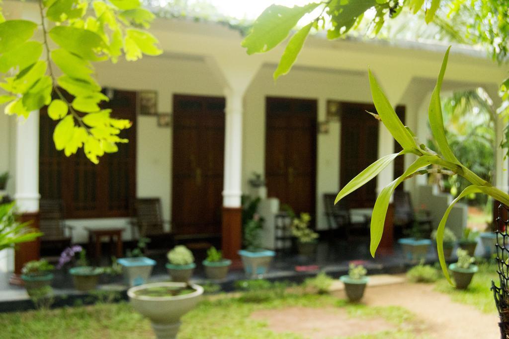 Sigiriya Flower Guest Exterior photo